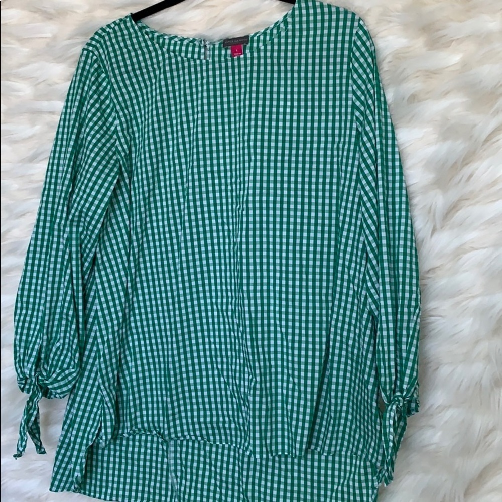 Vince camuto blouse size L